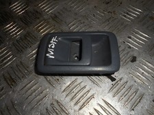 BFD003369 2004 TOYOTA HILUX