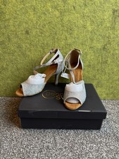 Sparkling Rhinestone