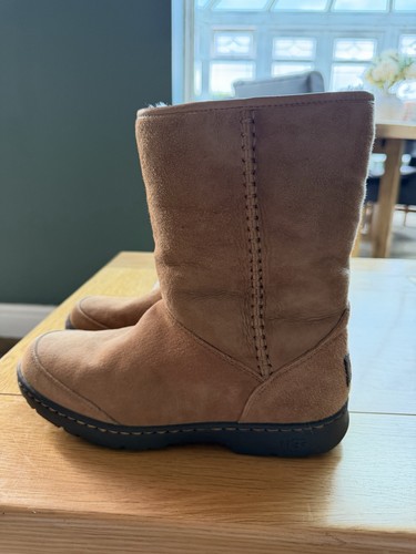 Ugg waterproof suede - ugg, mid