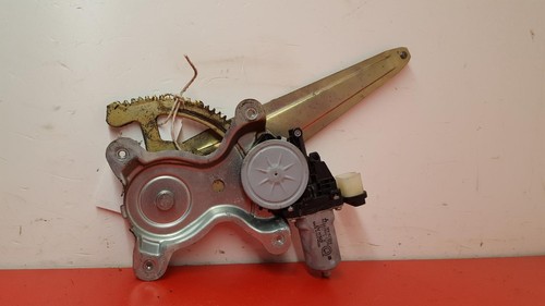 Mitsubishi l200 2006 rear - 2006, left