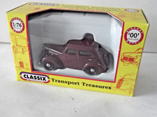 Classix EM76892, 1948 Vauxhall H-type Ten-Four Saloon Car, maroon - 1:76 scale