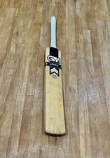 Gunn & Moore English Willow Cricket bat Icon Dxm 606-harrow
