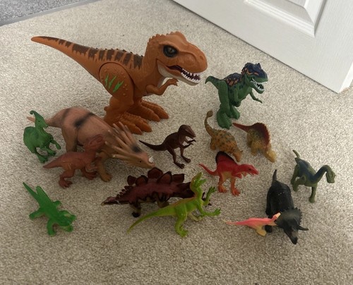Dinosaur bundle plastic toy - plastic,