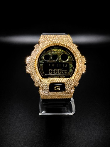 Moissanite iced out - out, casio
