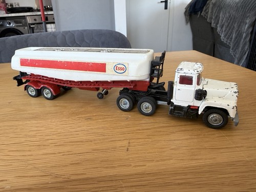 Corgi major mack truck - corgi,
