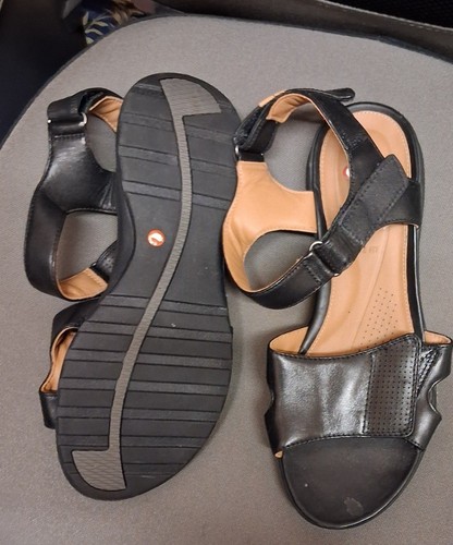 Preloved ladies wide - preloved(clarks),