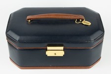 Large Vintage Dulwich Designs