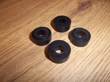 TRIUMPH T140 BONNEVILLE TR7 FORK SHROUD HEADLIGHT BRACKET RUBBER 97-2209 (4)