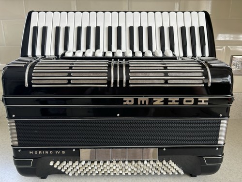 Hohner morino s accordion - hohner, v
