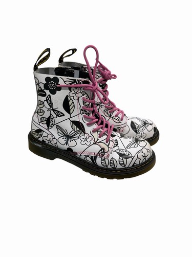 Nwob doc martens - doc, women’s