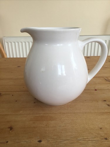 Large white cream milk - large,