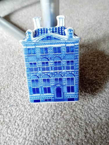 Delft blue house - blue, ornament
