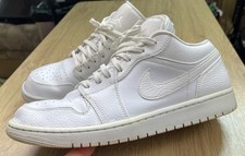 Air Jordan 1 Low "Triple