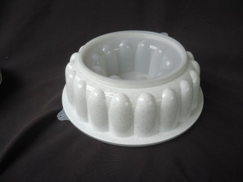 Vintage retro jelly mould - vintage,