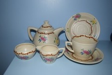 A Rare Clarice Cliff Lynton shape Bachelor tea set "Angela" pattern 1937