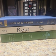 Zen Motorcycle Rest Pang Invisible Luna Books Lot