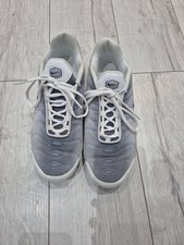Men's Grey NIKE AIR MAX PLUS