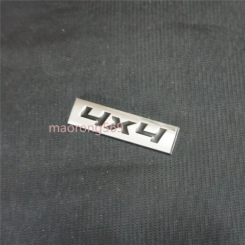 Silver black 4x4 chrome - black,