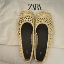 ZARA Women's Woven Flats Beige