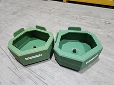 2 new corner horse feeders