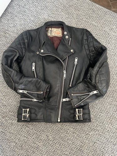 Wolf rare 1980 - wolf, leather