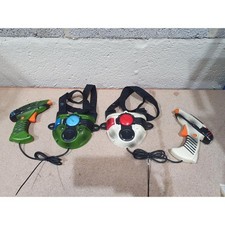 Jakks ToyMax Laser Challenge Neutralizer Laser Tag Game White & Green Set of 2