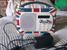 Pure Digital Evoke Mio In Union Jack Colour With   Cable 