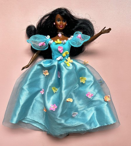 Barbie 1995 vintage - 🤍,