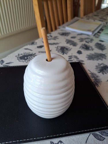 Ceramic honey pot white - honey,