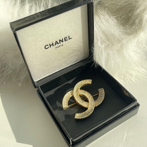 Chanel brooch pin - chanel, rhinestone