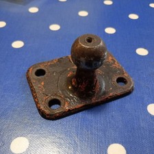 Austin 7 Seven torque tube mounting joint ball (chassis crossmember)