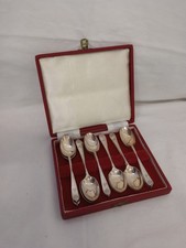 CASED SET OF 12 SILVER PLATED TEA SPOONS (CWF S EP Charles William Fletcher)