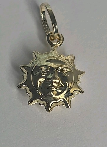 9ct yellow gold - gold, 18mm