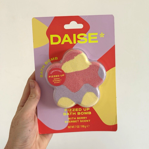 Daise bath bomb - daise,