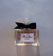 Miss Dior Essence MINI 5ml