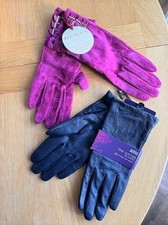 BNWT LEATHER/ SUEDE GLOVES-
