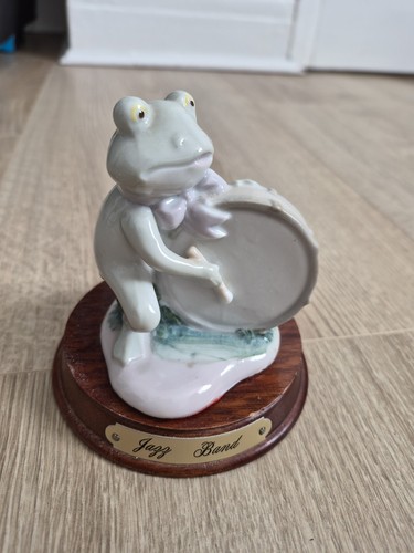 Jazz band frog - band,