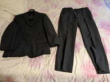 Greenwoods Gents Suit Size 38"