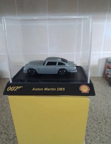 Shell james bond 007 aston - james,