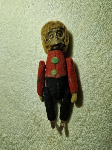 Schuco monkey bellhop - schuco, perfume
