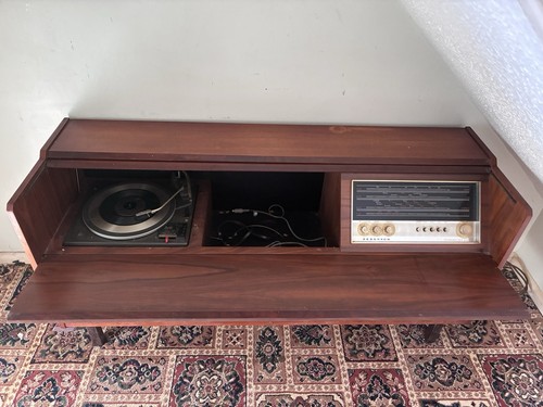 Ferguson radiogram brown fm - ferguson,