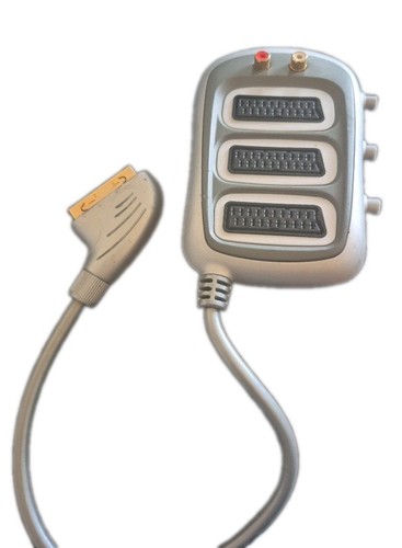 Way scart adaptor gold - 3,