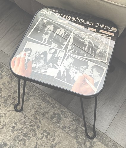 Retro 60s satire side - retro,
