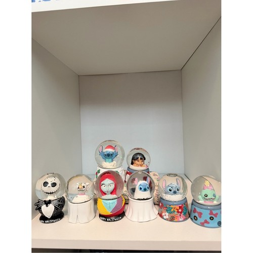 Small snowglobes - 8,