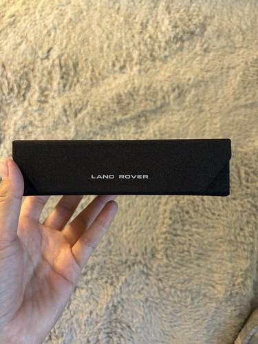 Land rover black - rover, glasses
