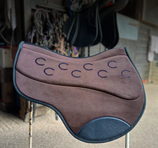 POSH PONY Velvet Close Contact