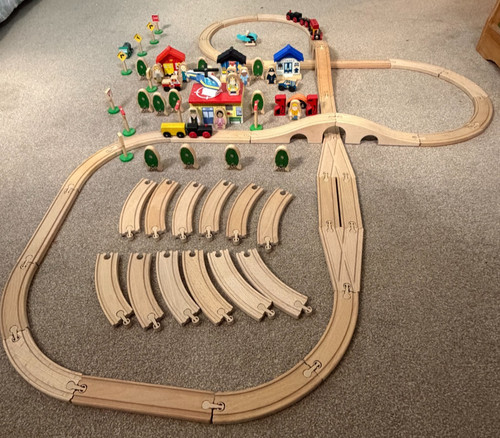 Wooden train set - train, 93