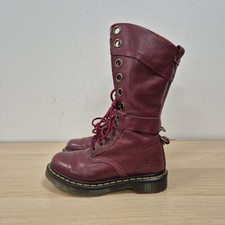 Dr Martens Triumph Aimilita