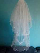 Ivory veil 2 tier fingertip
