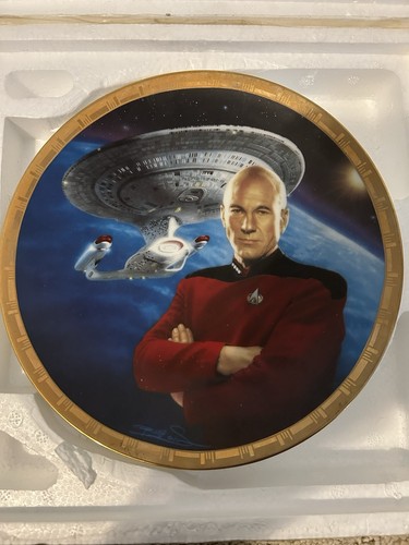 Star trek picard plate - star,
